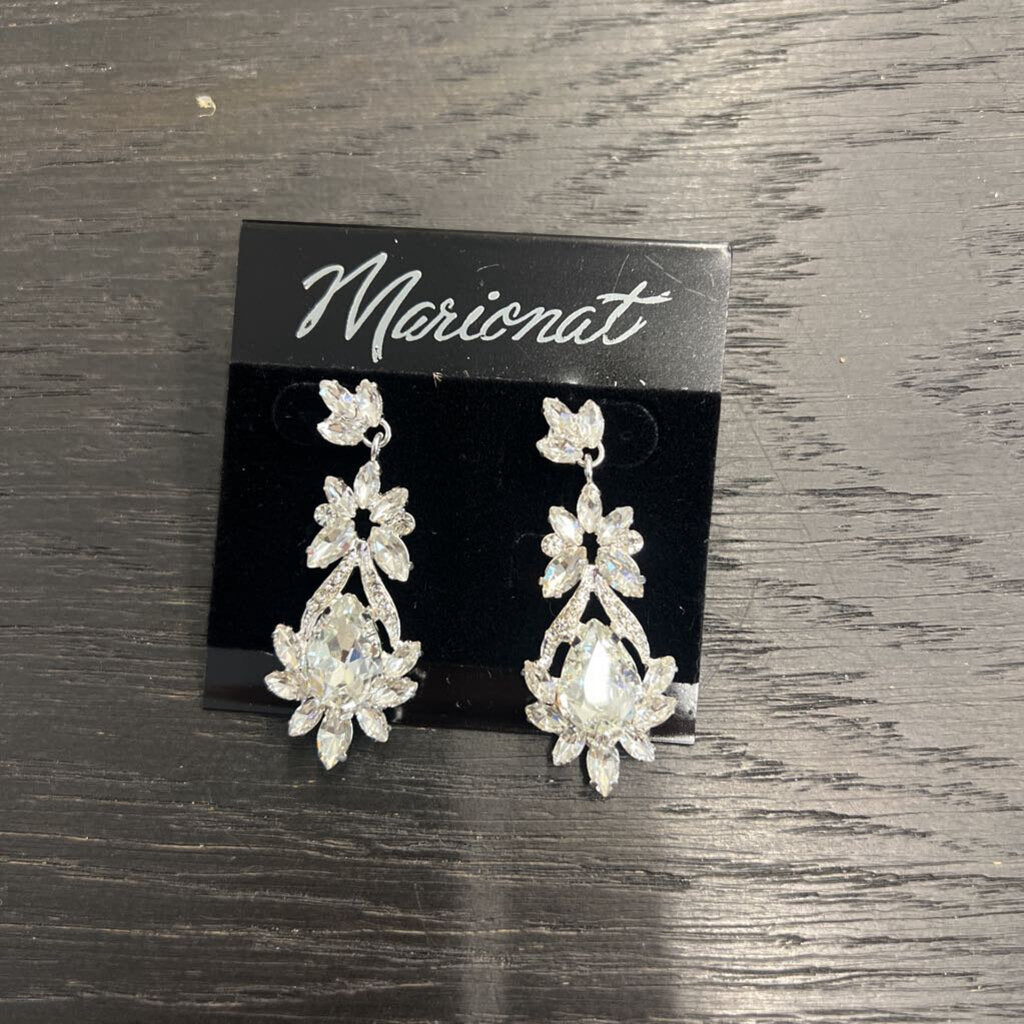 Marionat Filigree Pear Shaped Earrings