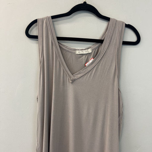 We The Free Grey V Neck Tank Large