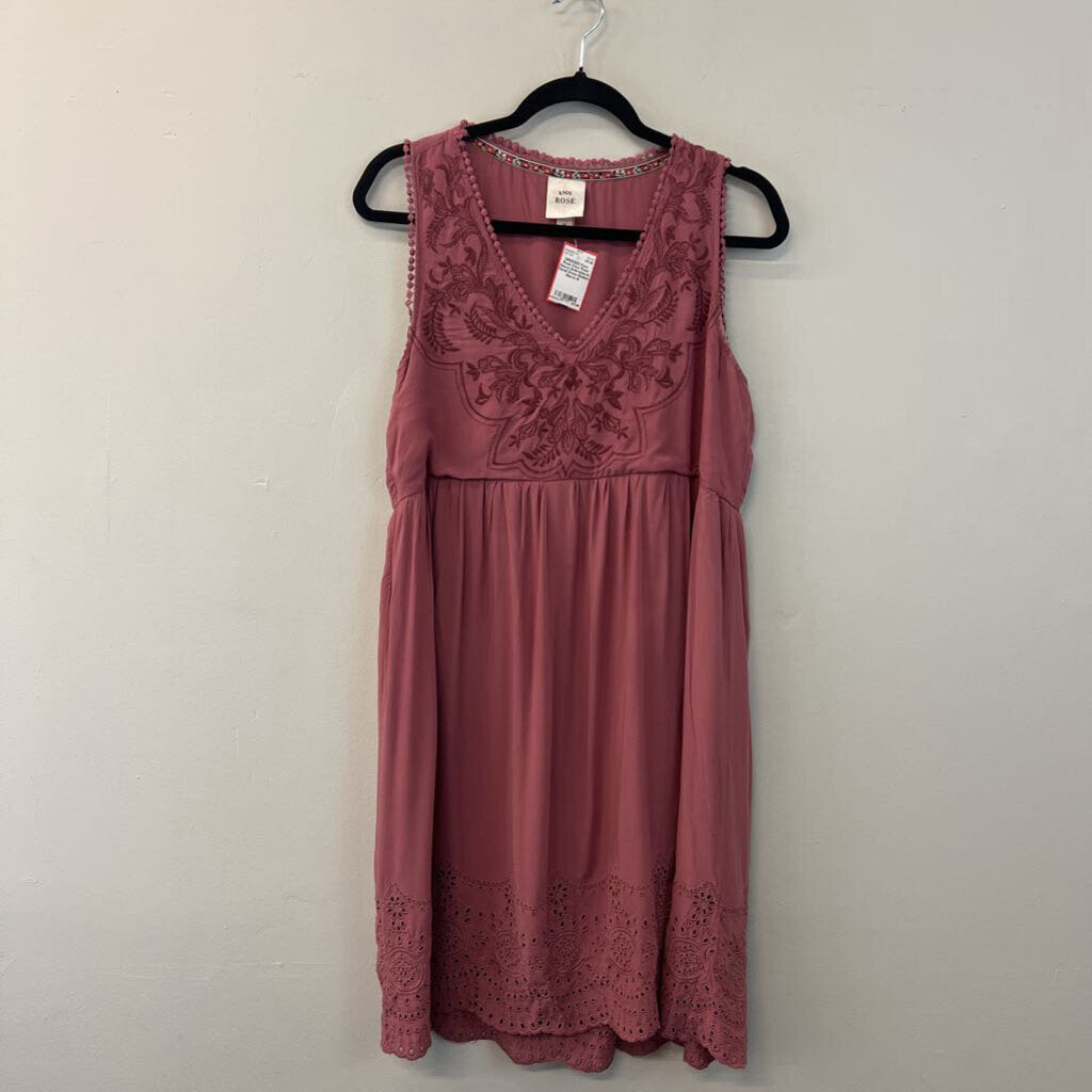 Knox Rose Mauve Embroidered Detail Dress Medium