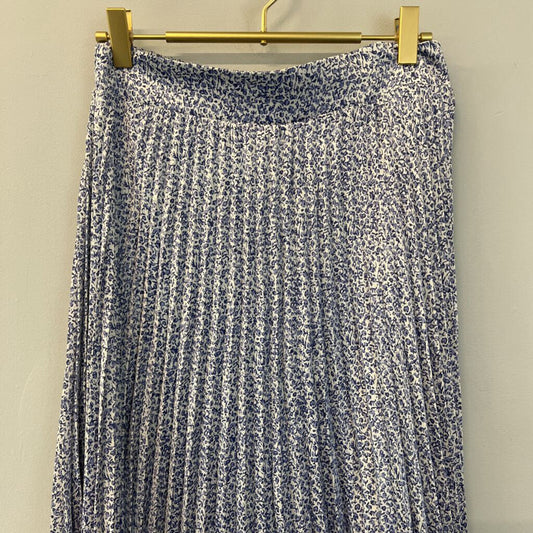 Calirta Blue/ White Flower Print Pleated Midi Skirt Medium