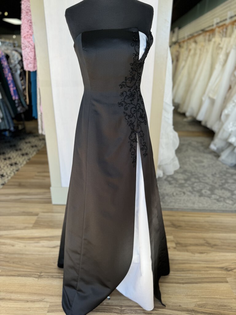 Michaelangelo Black/ White Satin Strapless Long Formal 6