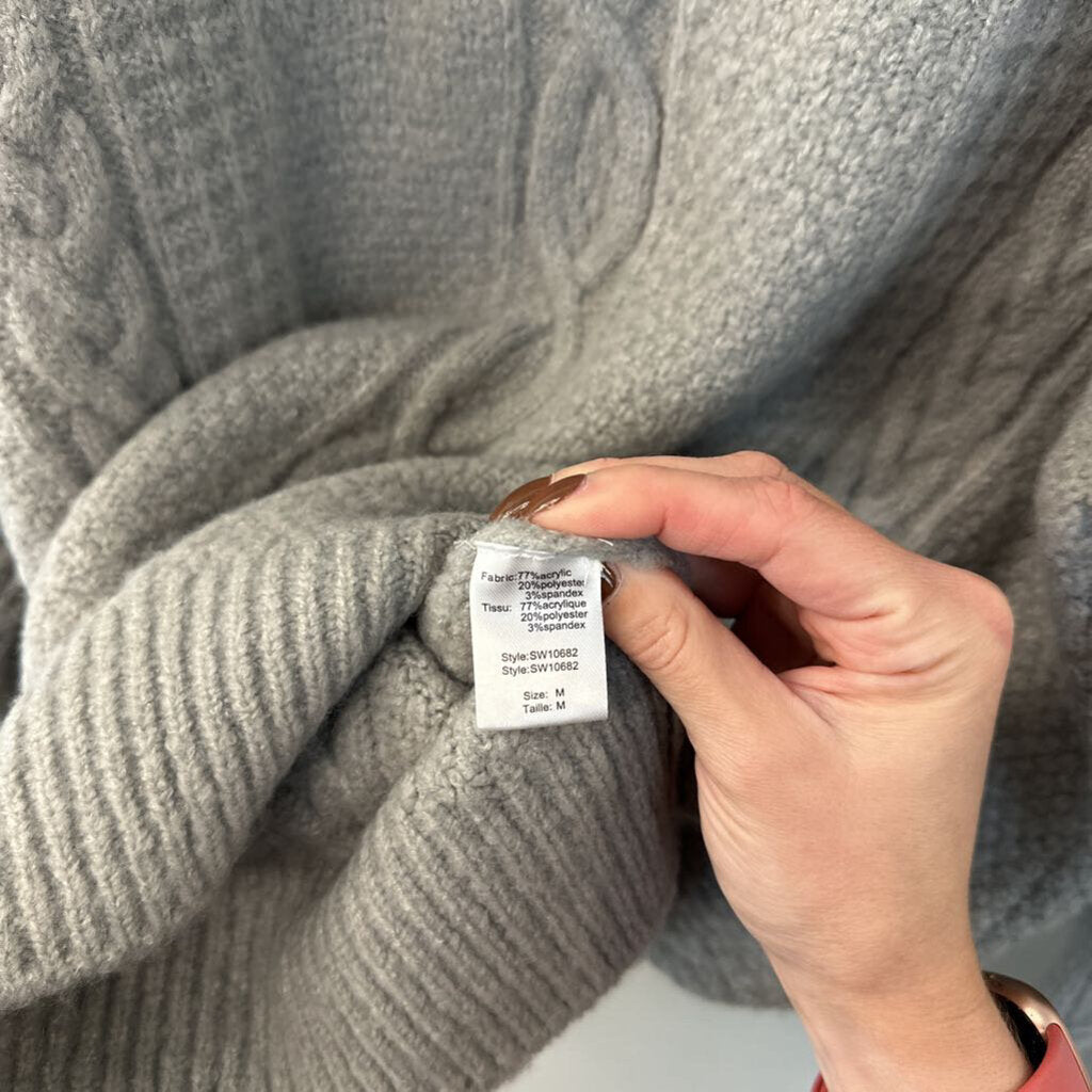 Elan Women's Gray Cable Knit Sweater