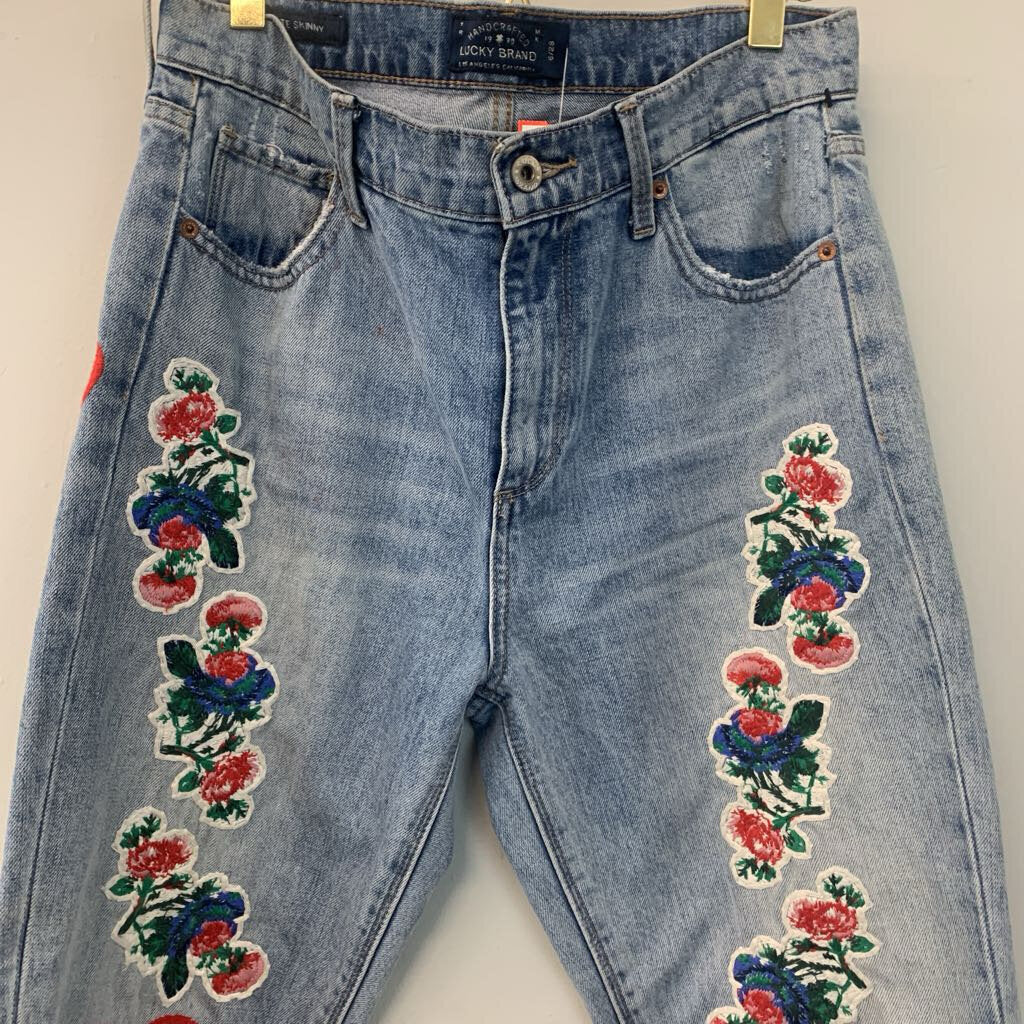 Lucky Brand Flower/ Heart Embroidered Skinny Jeans 28