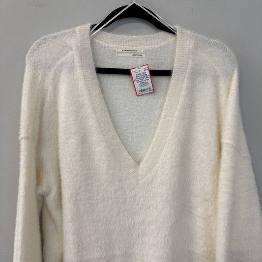 Anthropologie Soft Fuzzy White V Neck Sweater Large