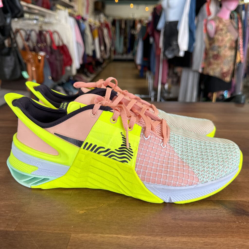 Nike Metcon 8 Artic Orange Volt Sneakers 10.5