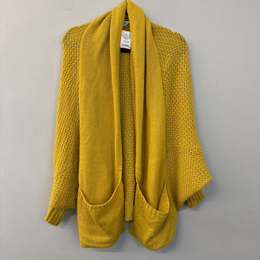 Davi and Dani Yellow Open Front Knit Cardigan Small