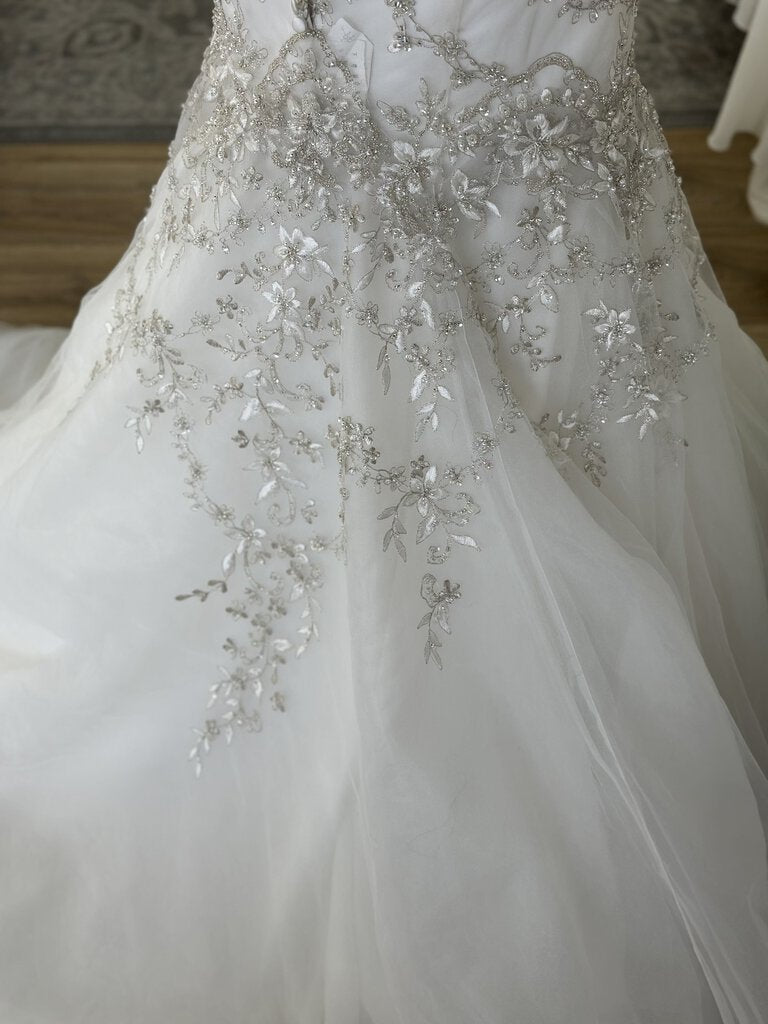 Mori Lee Beaded Trumpet Wedding Dress 8