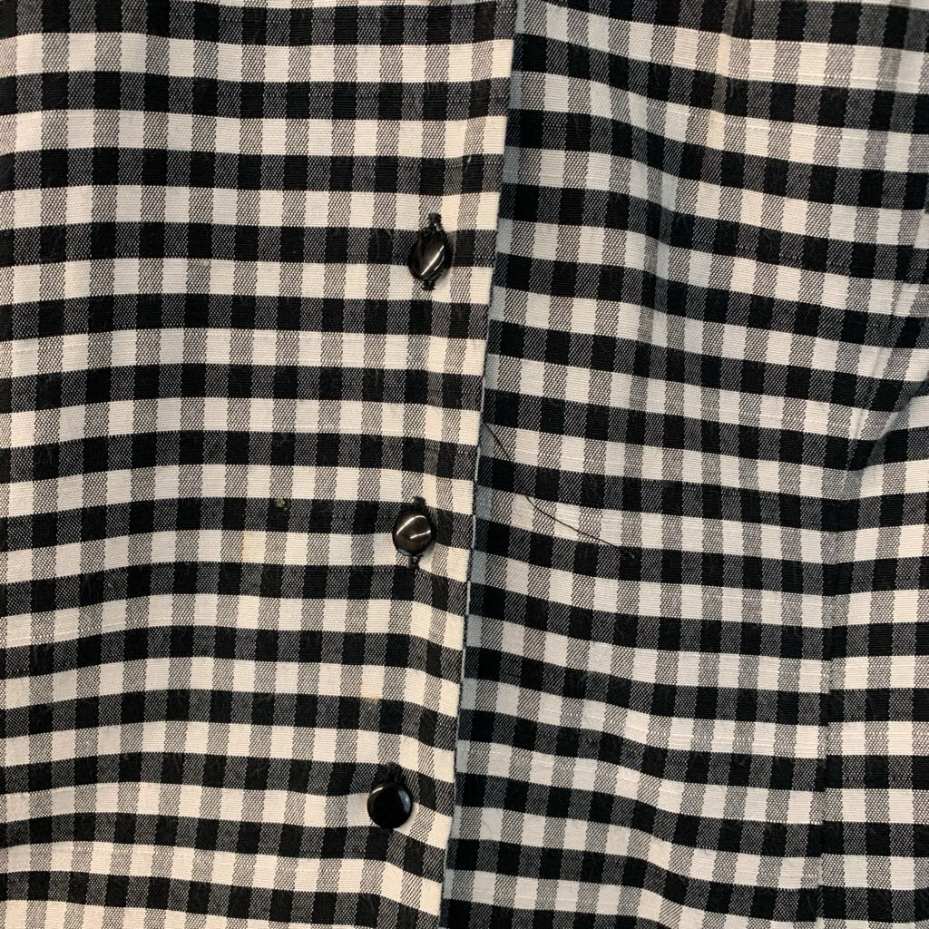 Vintage MHM Black/ White Gingham Sleeveless Button Down Top 10