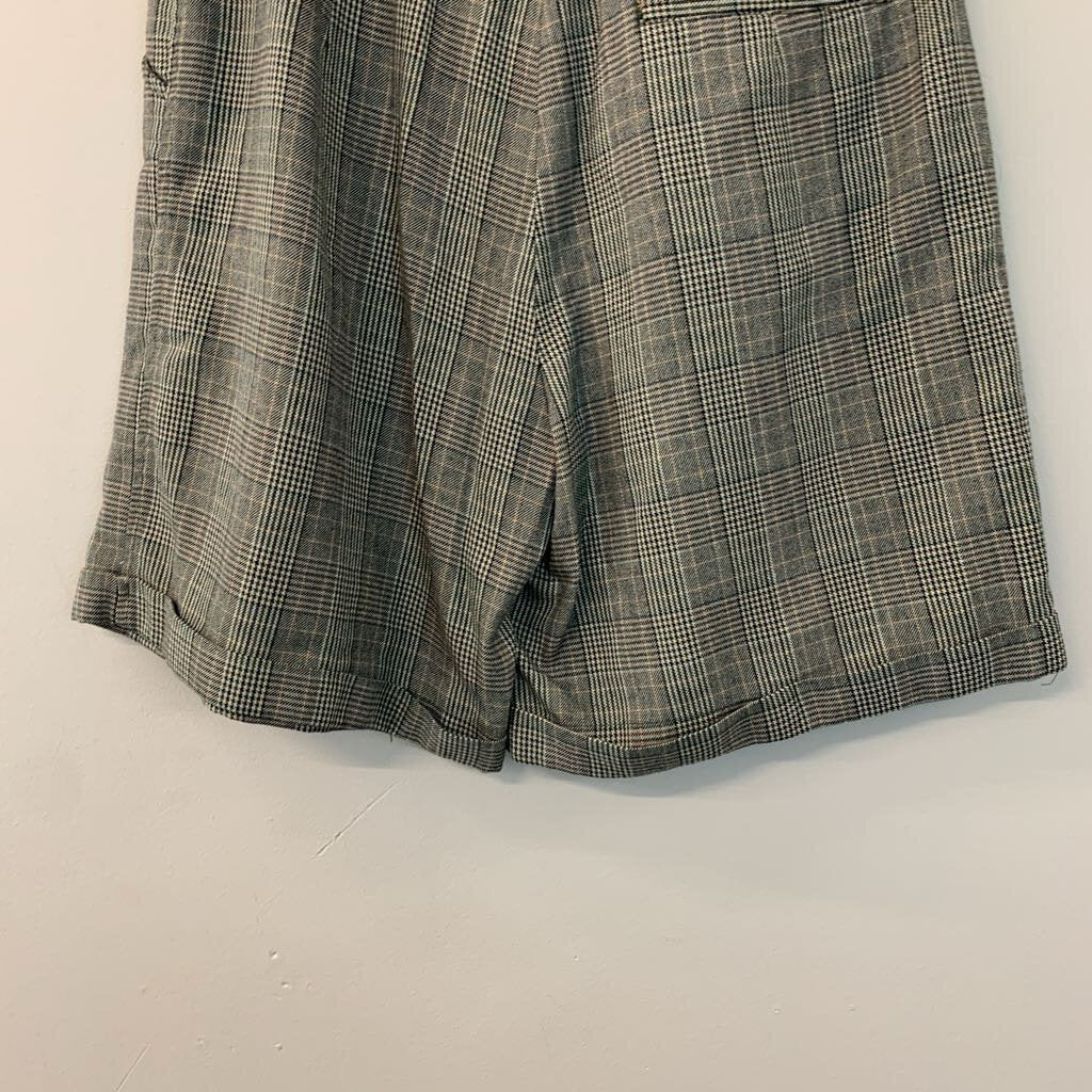 Vintage Hunnington Ridge Plaid Long Shorts 13