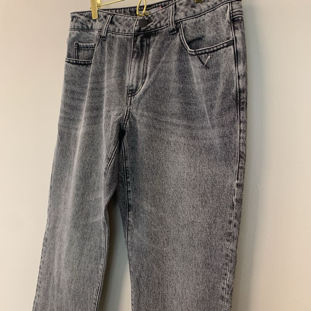 Cabi Smoke Wash 100% Boyfriend Jeans 6