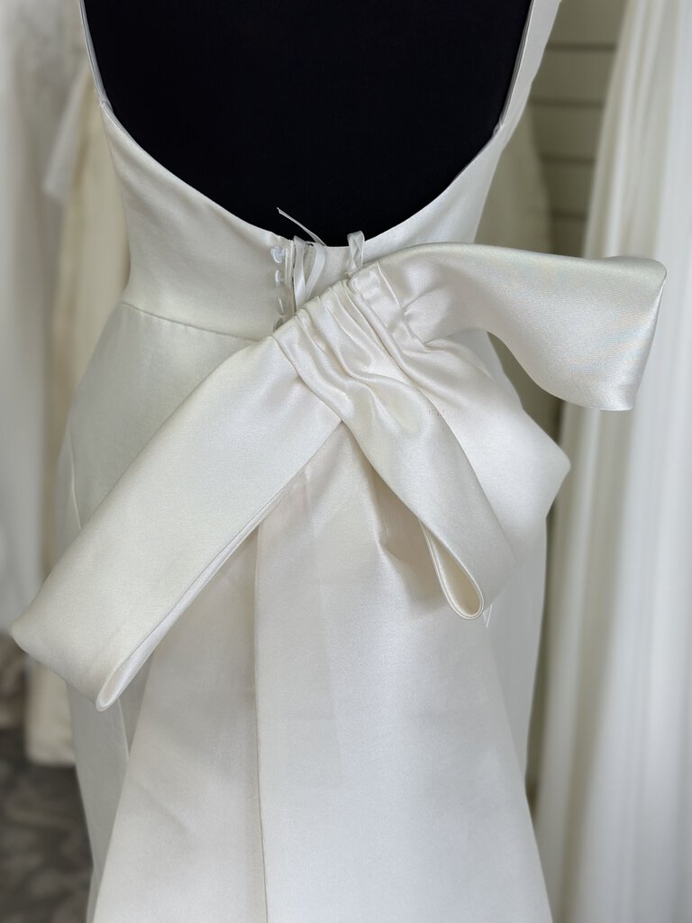 Chrisina Wu Satin Fitted Wedding Dress With Bow 14
