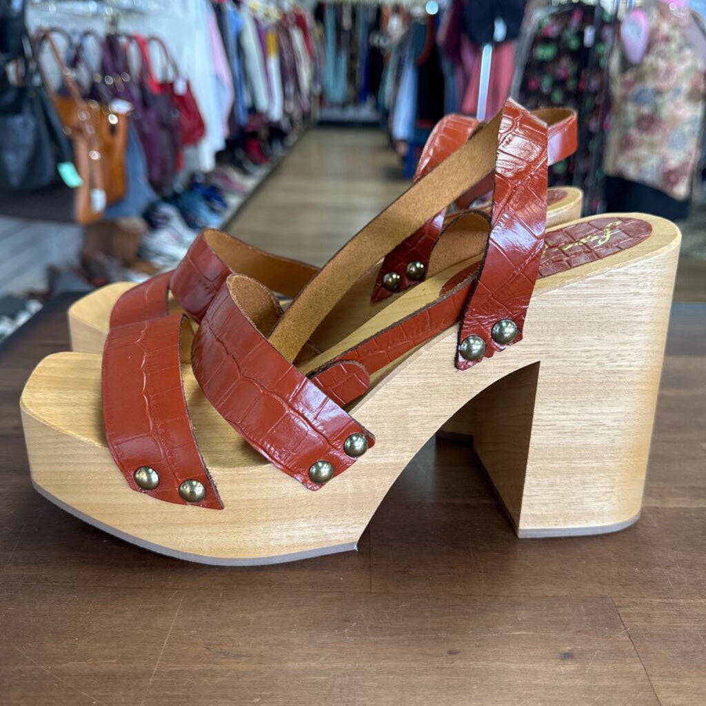 Free People Orange Mallory Chunky Clog Platform Sandals 41