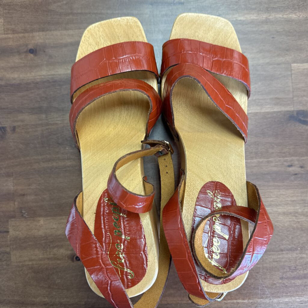 Free People Orange Mallory Chunky Clog Platform Sandals 41