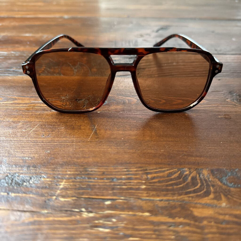 Square 70's Aviator Sunglasses