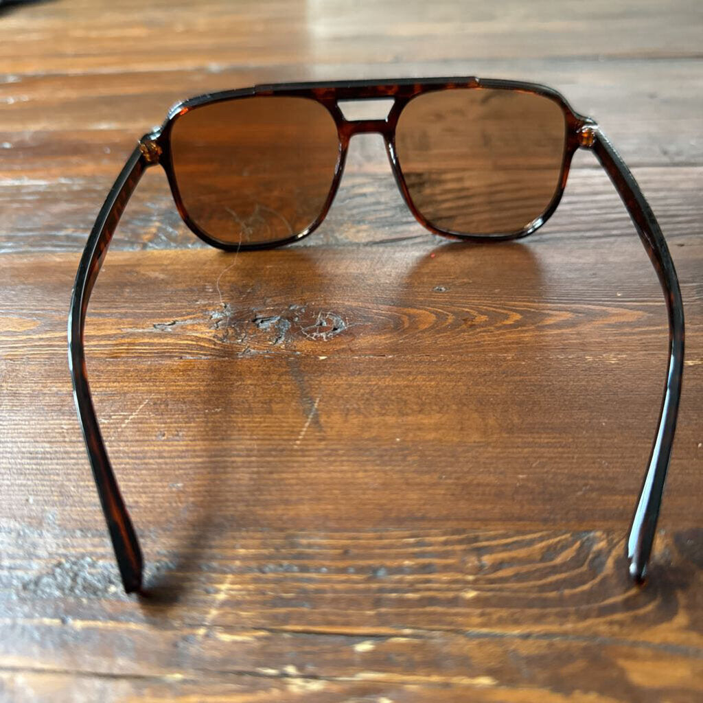 Square 70's Aviator Sunglasses