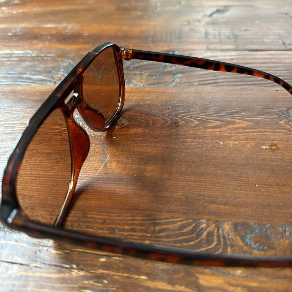 Square 70's Aviator Sunglasses