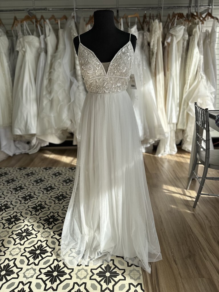 Adrianna Papell SequinTop Wedding Dress 10