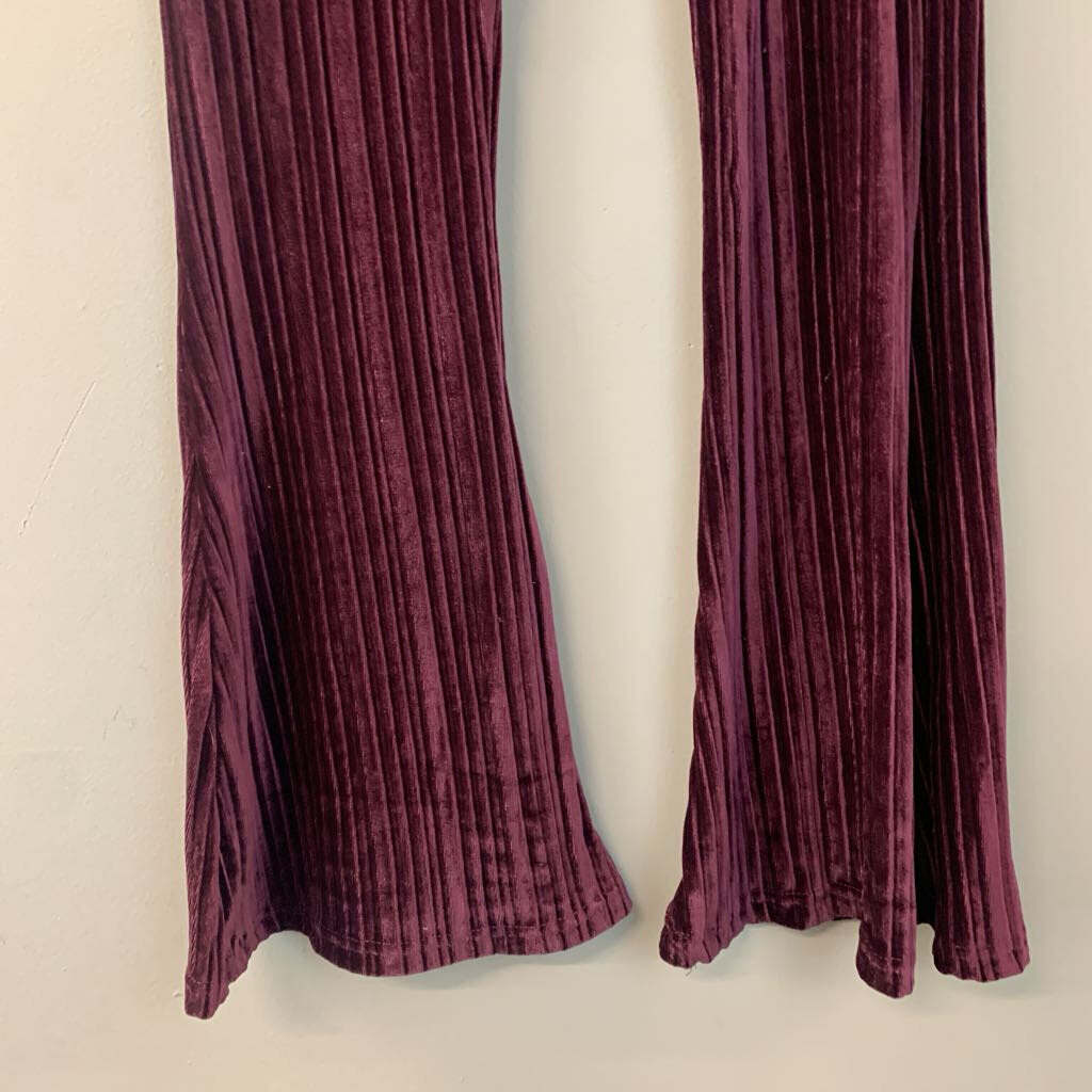 Wild Fable Maroon Velvet Flare Leg Pants Extra Small