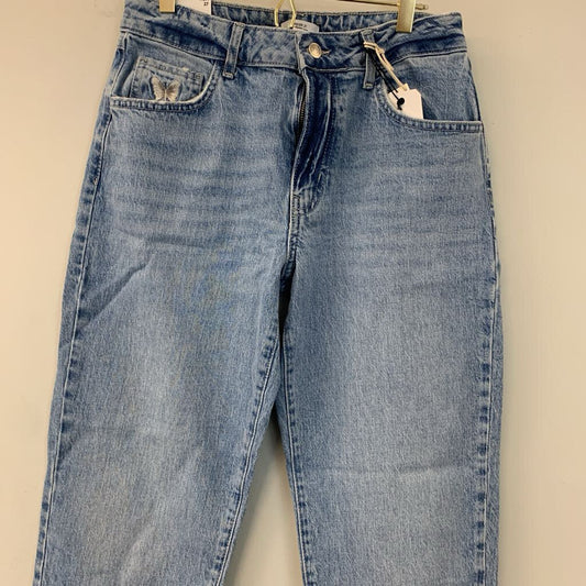 Forever 21 Light Wash Butterfly Pocket Mom Jeans 27