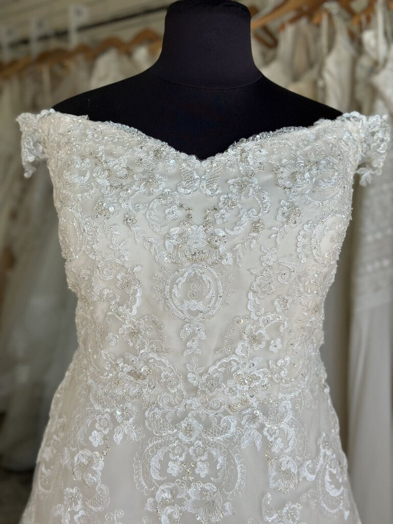 David's Bridal Wedding Dress