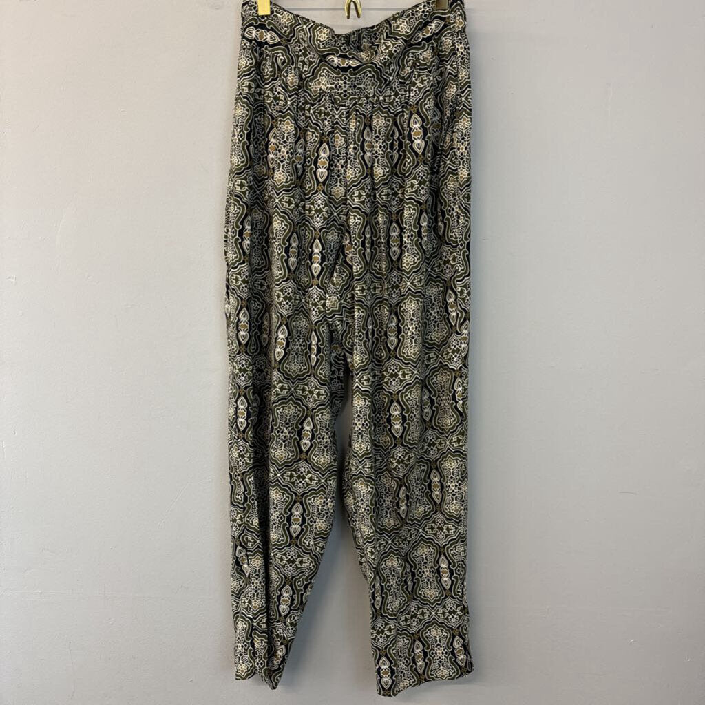Vintage Green/ Cream Print High Waisted Pants Medium