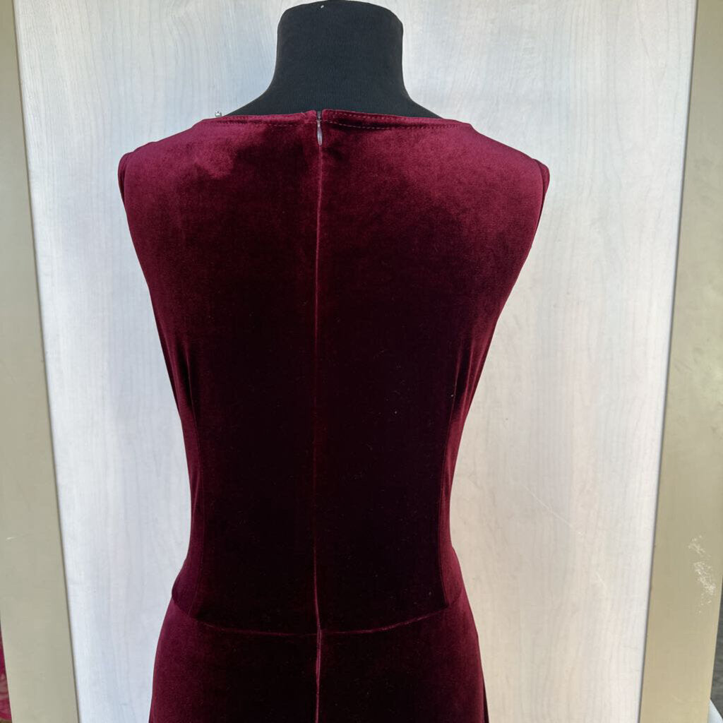 Jessica Howard Burgundy Velvet Sleeveless Long Formal Dress 12