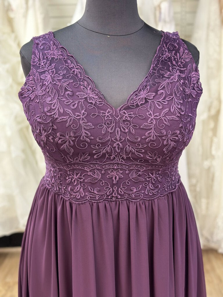 Mori Lee Dark Purple Lace V Neck Top Long Formal Dress 22