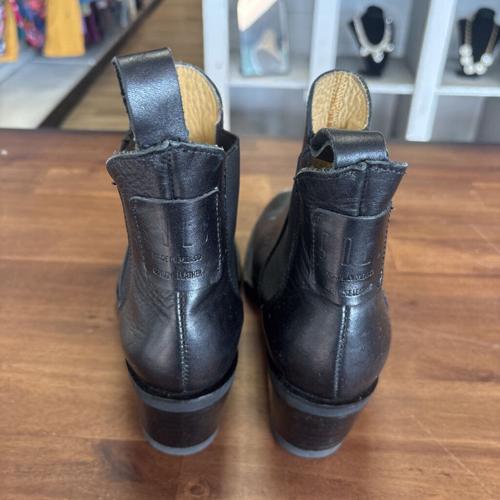 Sols Black Leather Chelsea Boots 7