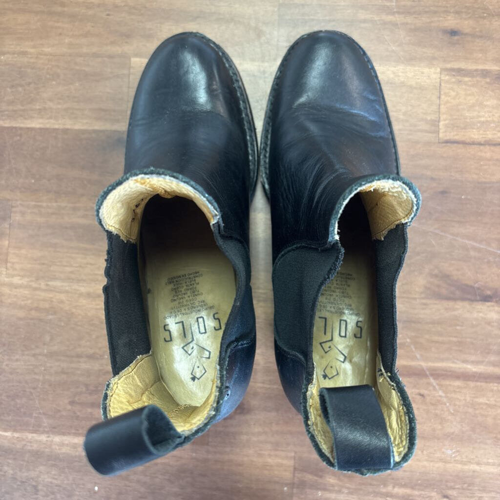 Sols Black Leather Chelsea Boots 7