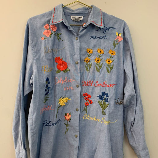 Vintage Alfred Dunner Blue Embroidered Flower Long Sleeve Button Down Top 14