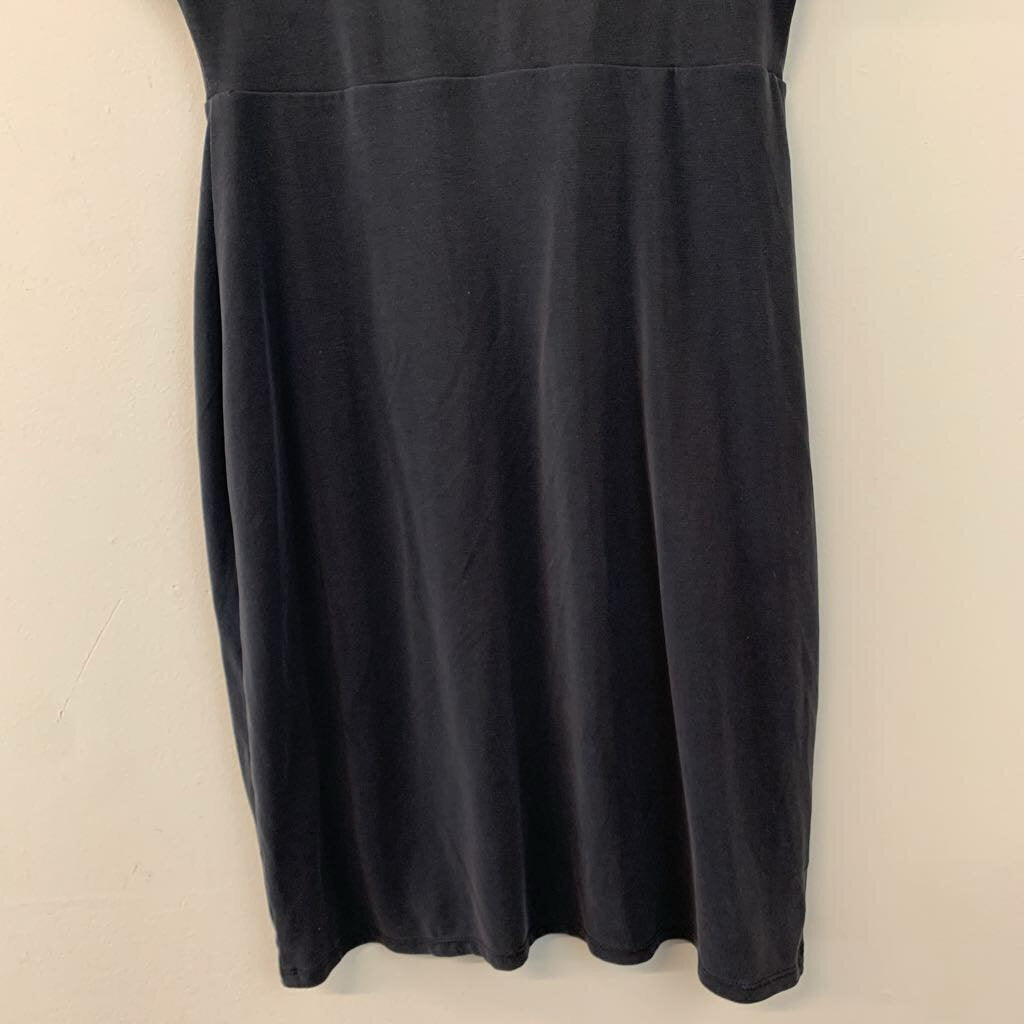 Express Soft Black Short Sleeve V Neck Dress Small