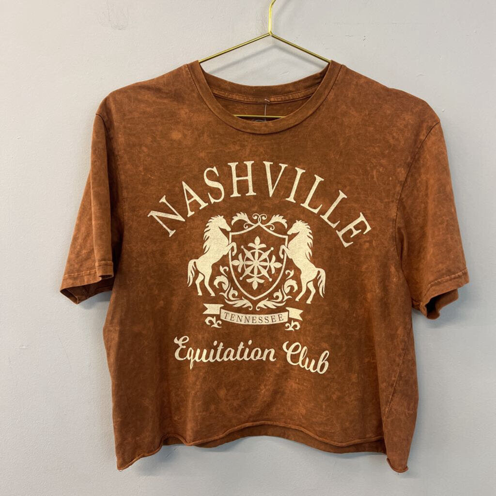 Social Culture Brown Nashville Equitation Club Graphic Tee Small