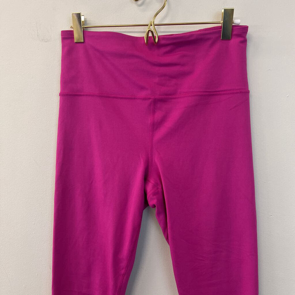 Athleta Pink Cropped Athletic Leggings Small