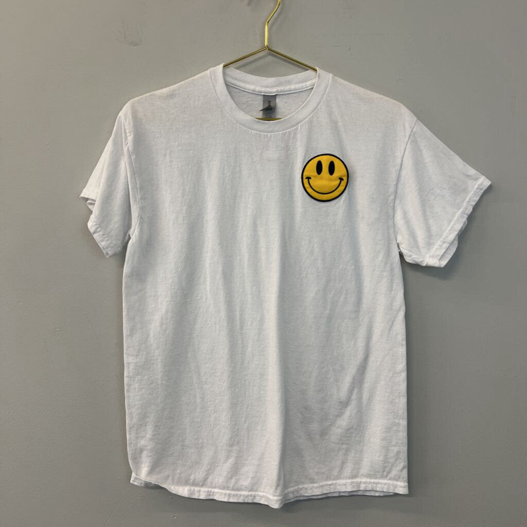 Gildan White/ Yellow Embroidered Smiley Face Short Sleeve Graphic Tee Medium