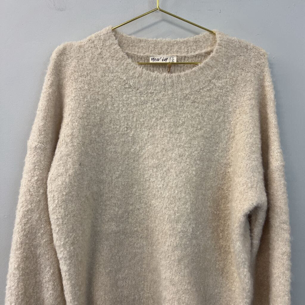 New In Cream Soft Fuzzy Long Sleeve Sweater Small