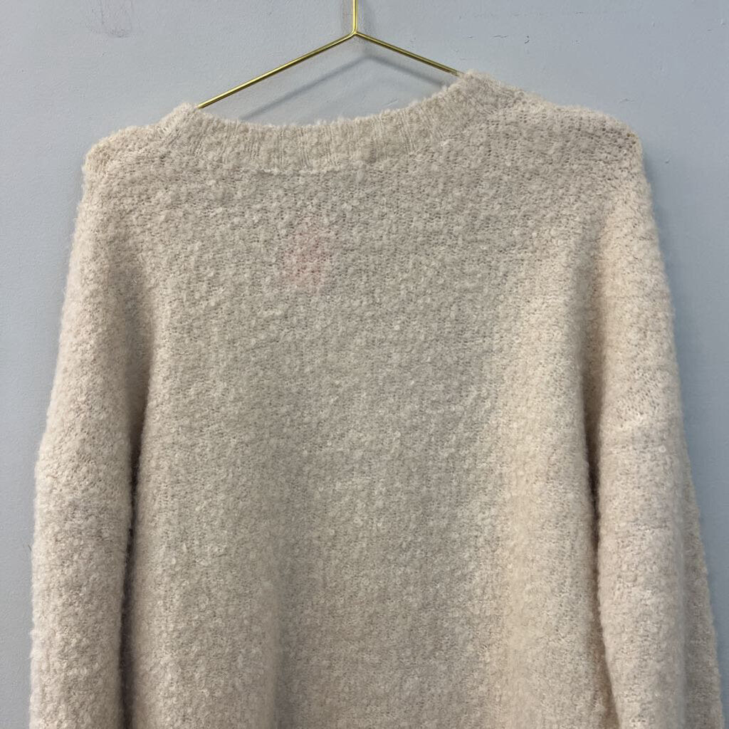 New In Cream Soft Fuzzy Long Sleeve Sweater Small