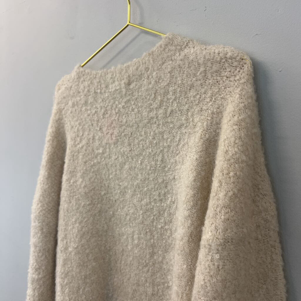 New In Cream Soft Fuzzy Long Sleeve Sweater Small