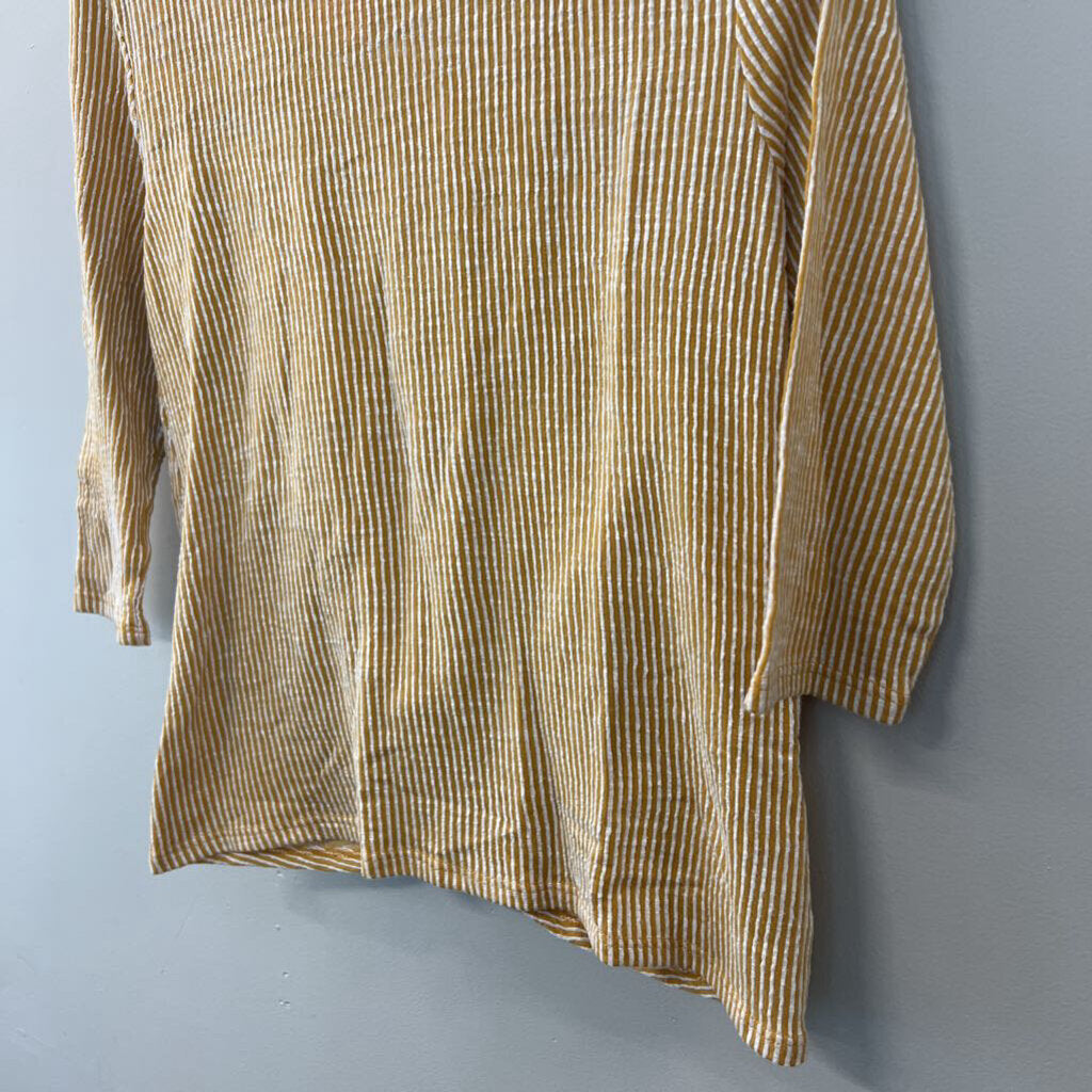 W5 Yellow/ White Striped Knot Front Top Medium