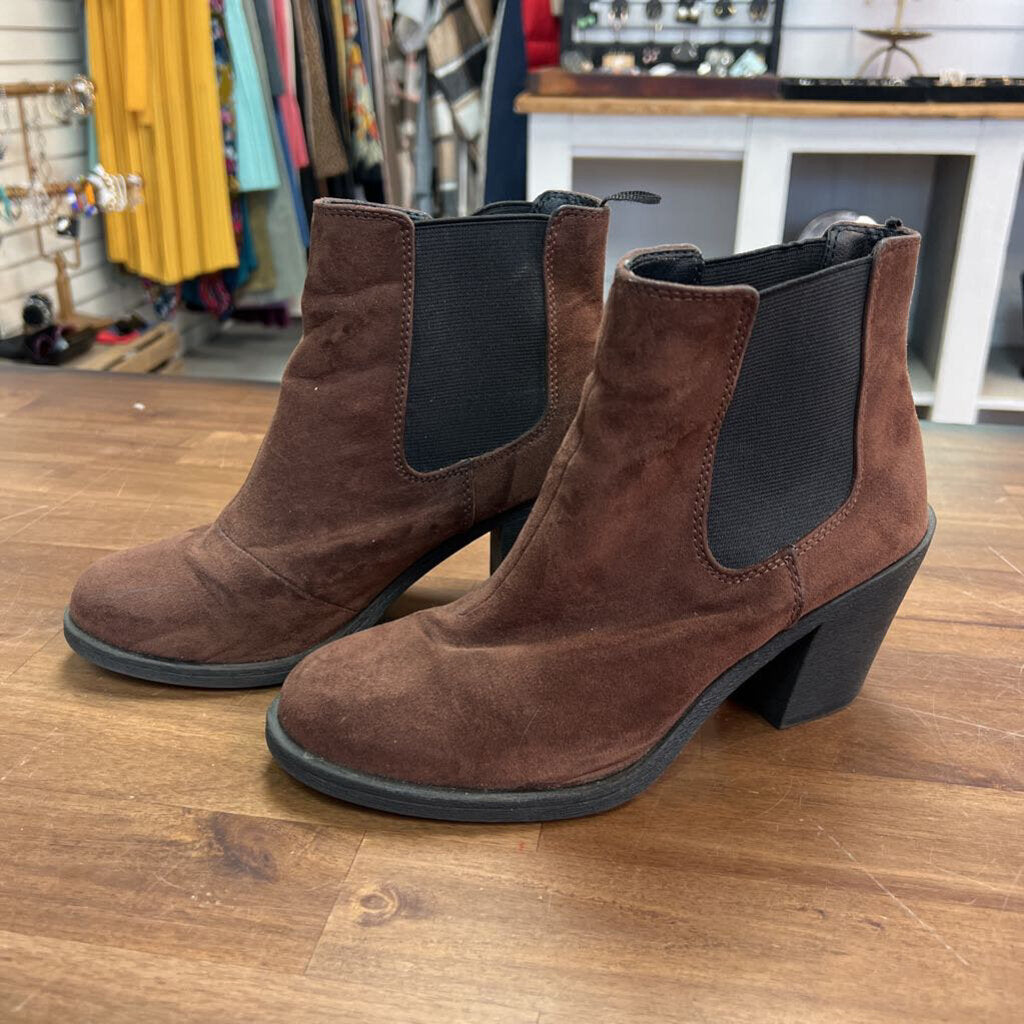 H&M Brown Suede Heel Ankle Boots 5.5