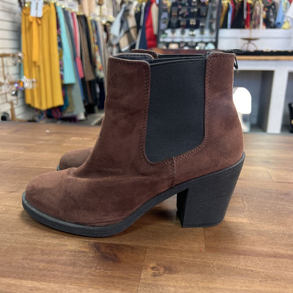 H&M Brown Suede Heel Ankle Boots 5.5