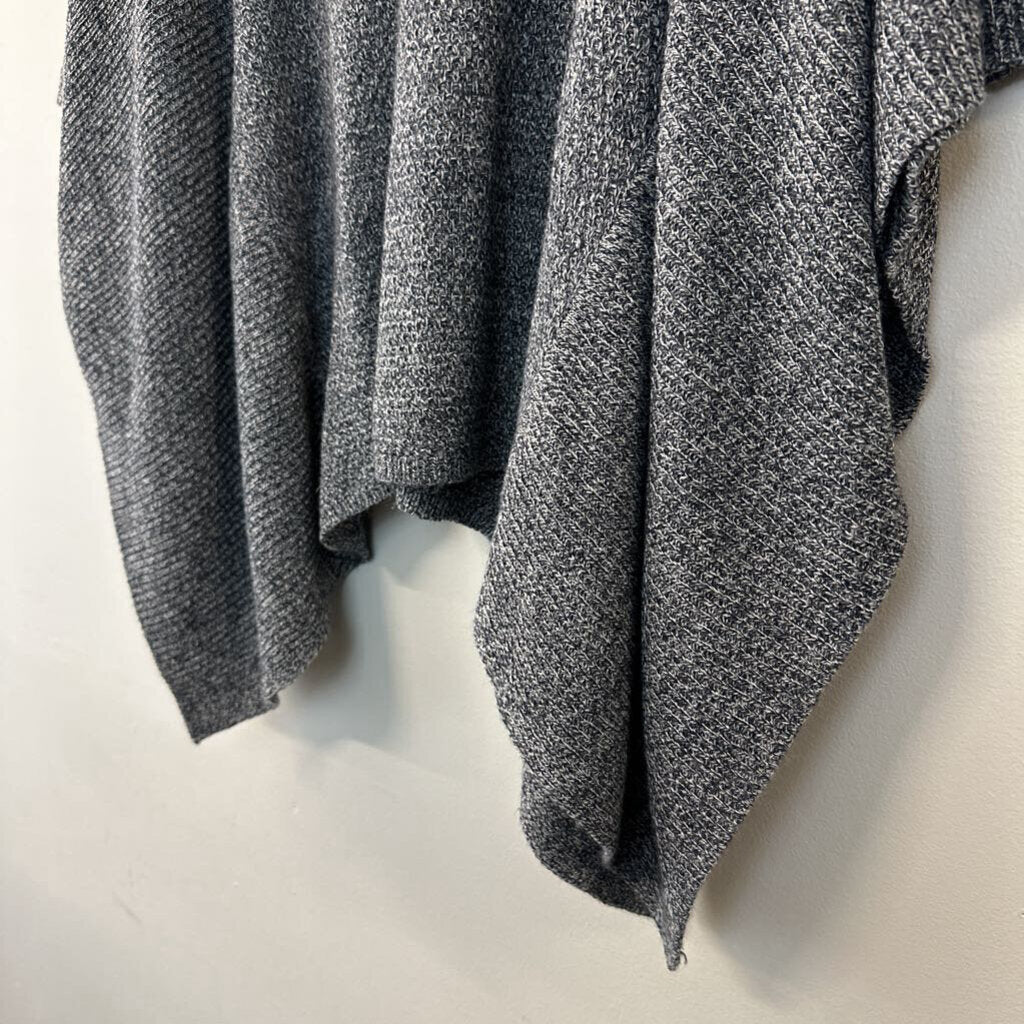 Loft Grey Poncho Top XS/S