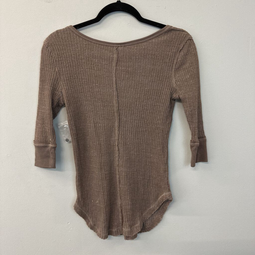 We The Free Brown Ribbed Henley Top Extra Small