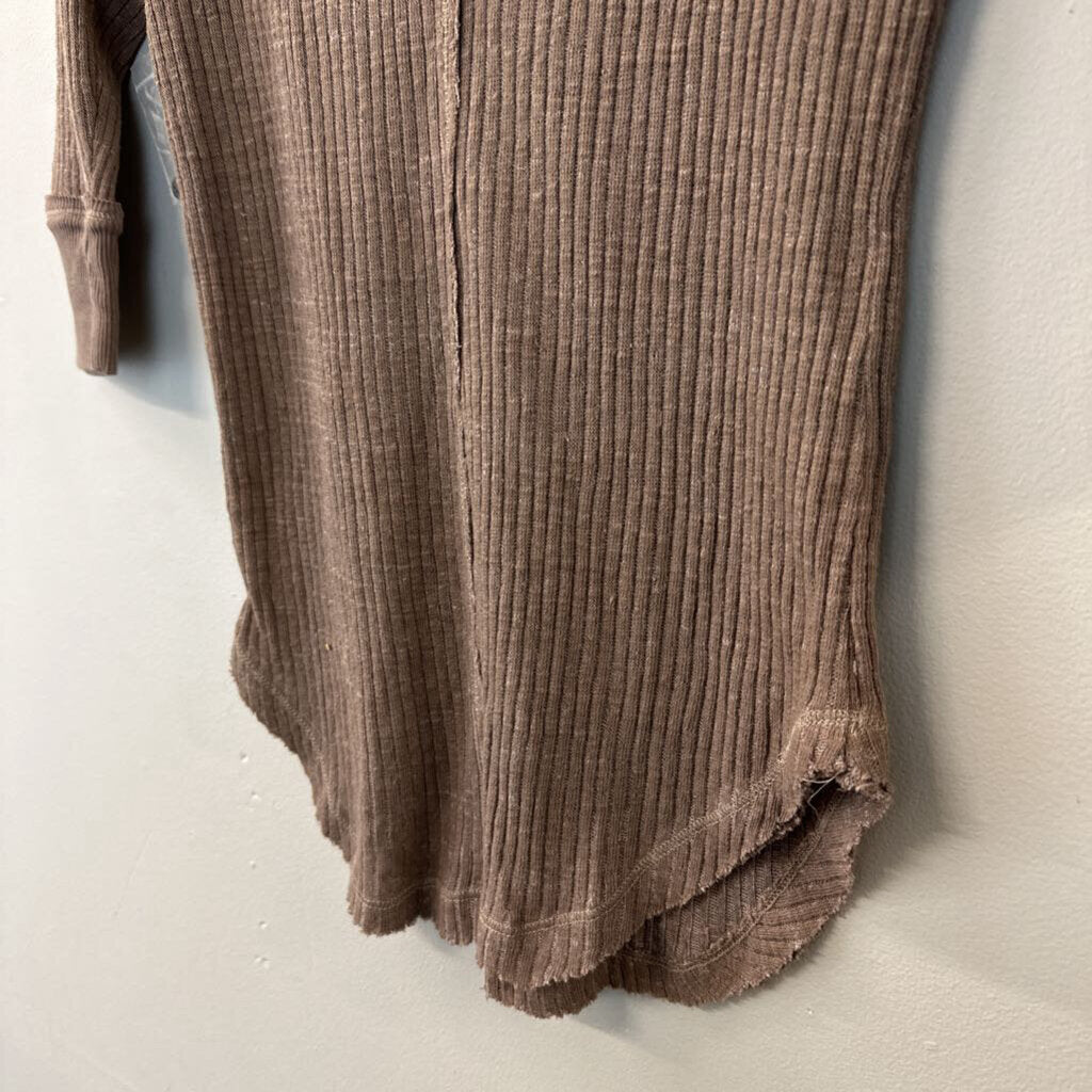 We The Free Brown Ribbed Henley Top Extra Small