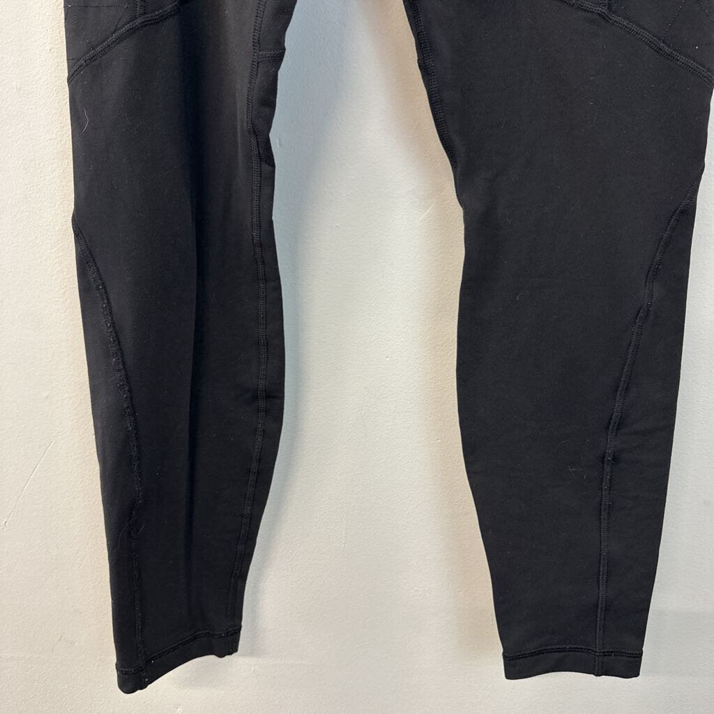 Lululemon Black Zipper Pockets Full Length Leggings Medium