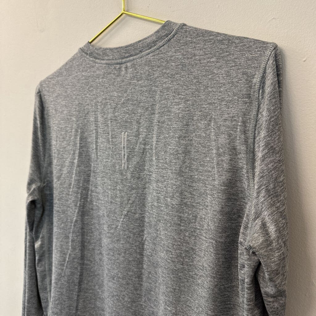 Nike Grey Long Sleeve Athletic Long Sleeve Top Medium