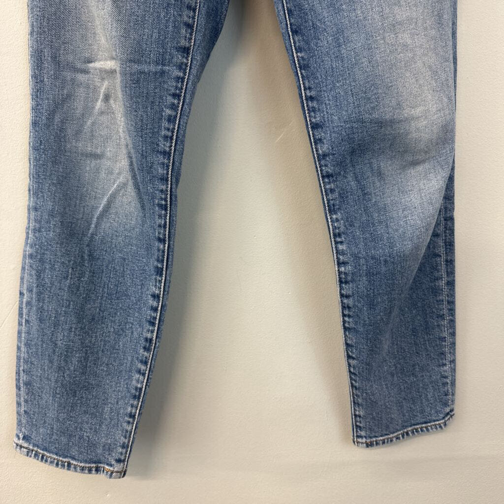 7 For All Mankind Light Wash Straight Leg Jeans 28