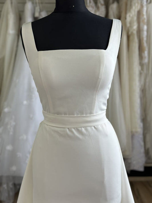 Ivory Square Neck Fitted Bridal Gown 6