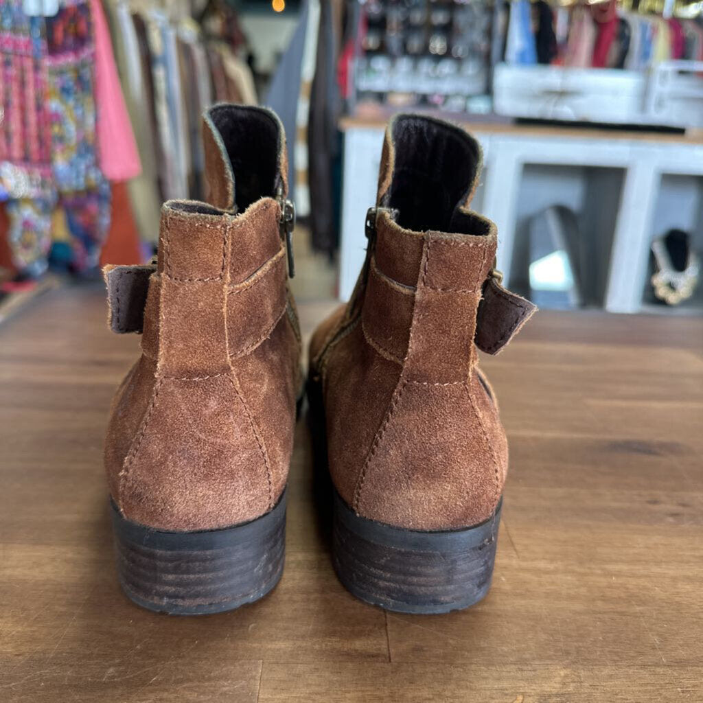 Born Brown Suede Leather Ankle Boots 7.5