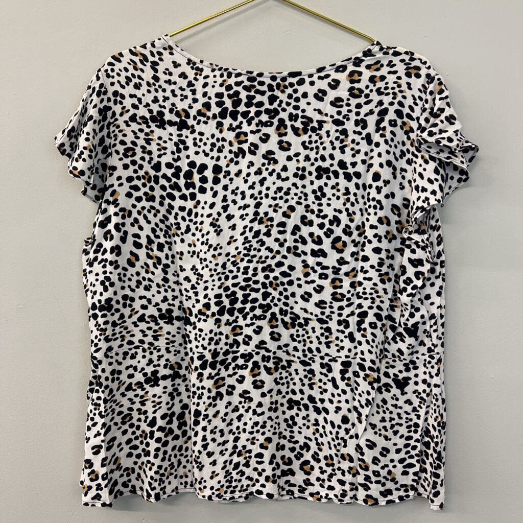 Sanctuary White Leopard Print Short Sleeve Button Front Top 1X