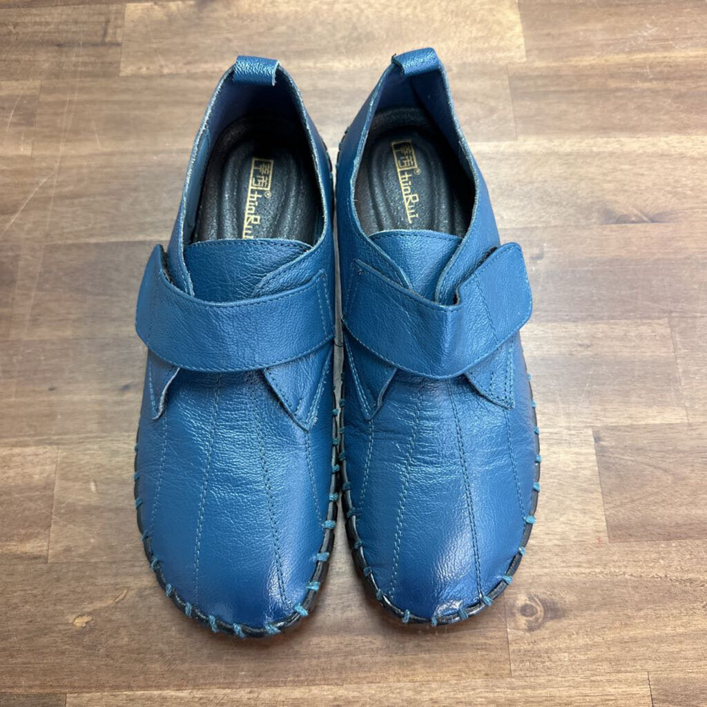 Blue Leather Slip On Shoes 8.5